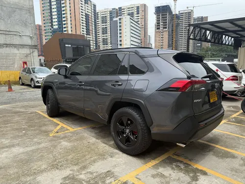 Toyota RAV4 2.5 Le Hev 4X4 Cvt