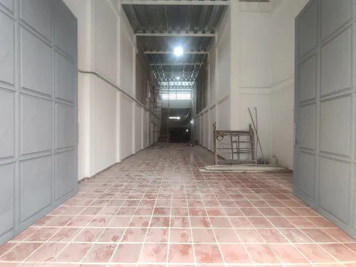 Bodega En Venta En El Contento. Cod V30488