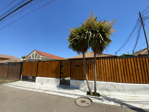 Hermosa Casa En Venta En Villa Las Plazuelas Los Toros