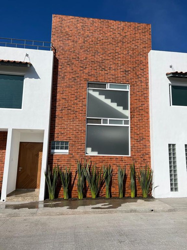 Casa En Venta Hacienda Corralejo 