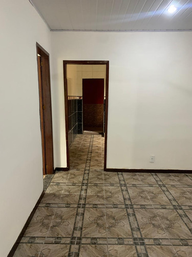 Terreno 300m2, Com 1 Casa De 3 Dormitórios