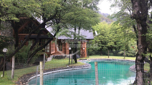 Espectacular Log House En Las Termas De Chillan.