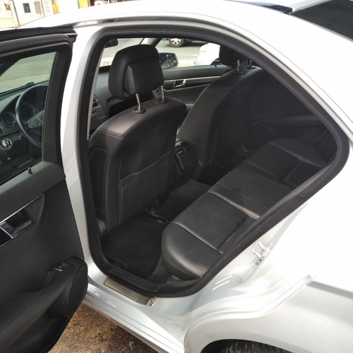 Mercedes-benz C200 Cgi At Blue Efficiency