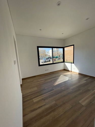 Imagen 14 de 30 de Venta 4 Amb. A Estrenar Pilar Del Este