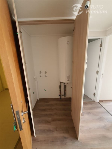Departamento En Venta De 2 Dorm. 2b Con Bodega En La Florida
