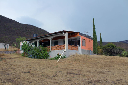 Casa Estancia Del Rincón De Canal (cabras) - Ss.