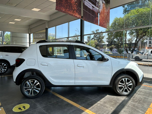 Renault Stepway 5p Intens L4/1.6 Aut