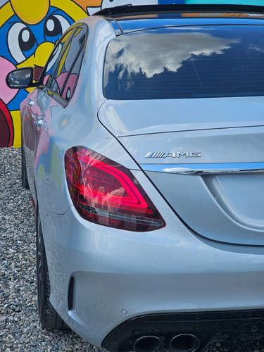 Imagen 11 de 15 de Mercedes Benz Amg C43 2021