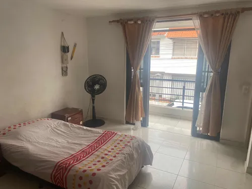Casa De 3 Piso