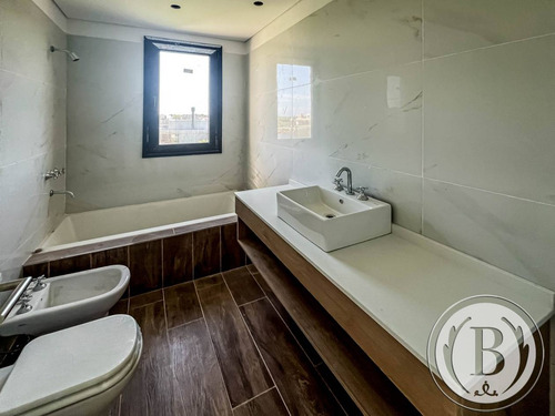 Bustamante Prop El Naudir 12254 Casa Venta A Estrenar Escobar
