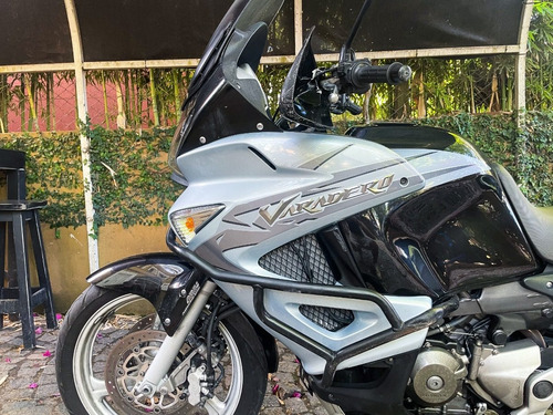 Imagen 5 de 12 de Honda Varadero 1000 *impecable* (no Transalp)