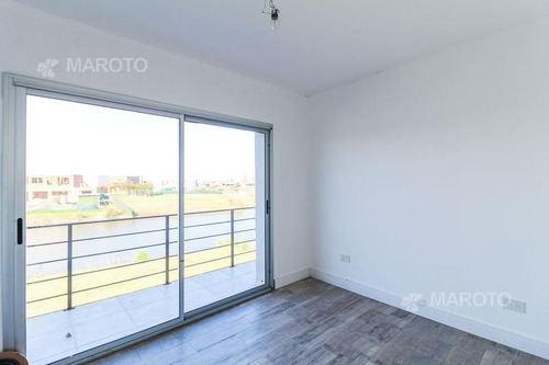Imagen 24 de 30 de Casa En Venta En Barrio El Canton - Maroto Propiedades