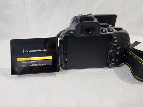 Camara Reflex Nikon D5500 Dslr Funcionando Perfecto (Usado)