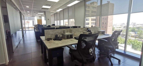 Oficinas - Excelente Ubicación Y Estado