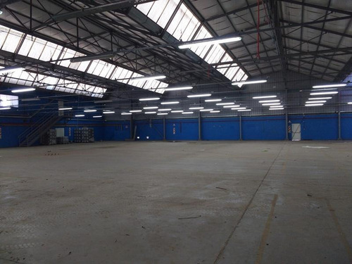 Imagen 11 de 25 de Nave Industrial En Alquiler 4700m M2 En Parque Industrial Campana. Opción En Leasing