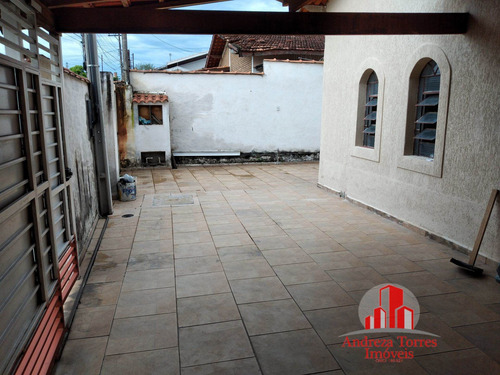 Casa Padrão À Venda Em Tremembé/sp - 957