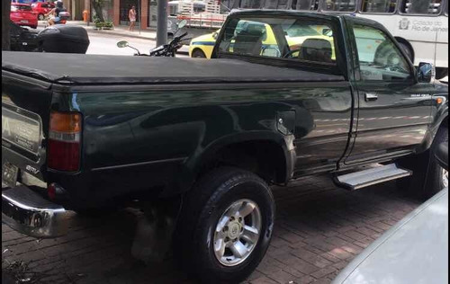Toyota Hilux 2002 2.7 Srv Cab. Simples 4x2 2p