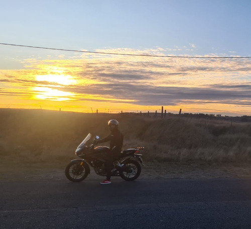 Imagen 11 de 15 de Bajaj Rouser As 200