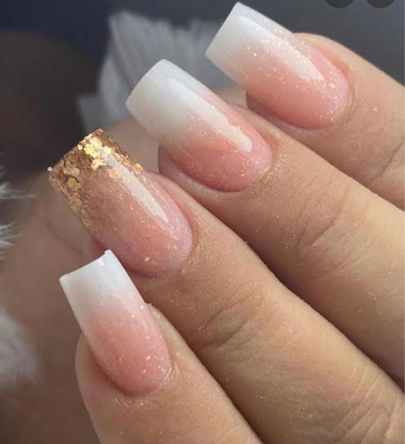 Imagem 2 de 2 de Unhas De Gel