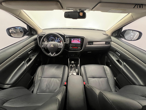 Mitsubishi Outlander 2.0 MIVEC GASOLINA HPE AUTOMÁTICO