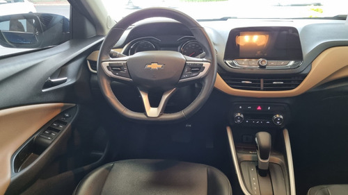 Imagen 9 de 10 de Chevrolet Onix 2021 1.2 Premier At