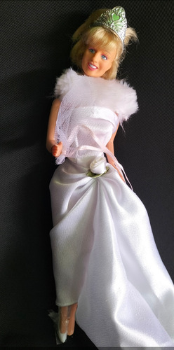 Barbie Princesa Diana De Wales,muñeca Lady Di Tamaño Barbie (Usado)