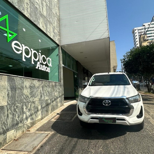 Toyota Hilux 2.7 Srv Cab. Dupla 4x2 Flex Aut. 4p