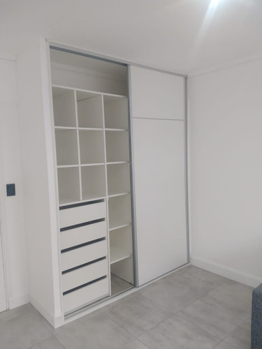 Imagen 6 de 11 de En Excelente Zona Y Entorno, 1 Ambiente A La Calle Todo A Nuevo, 24 M2