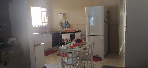 Imagem 2 de 23 de Linda Casa No Borda Da Mata Com Ótimo Valor - Ca0502