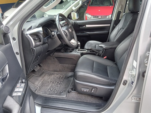 Imagem 10 de 12 de Toyota Hilux Cd. Srv Automático 2.7 Flex