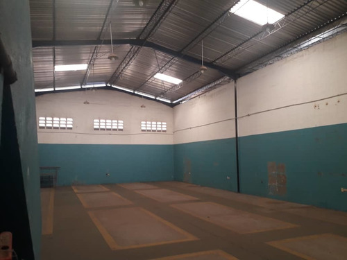 Imagen 4 de 7 de Alquiler De Galpón En Zona Industrial Los Pinos