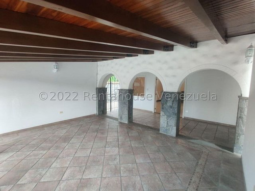 Imagen 2 de 11 de Anexo En Alquiler Urb. Cerro Verde # 23-10057