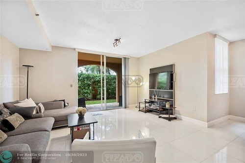 Departamento  En Venta En Aventura, Miami, Florida