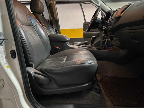Toyota Hilux 3.0 Srv Cab. Dupla 4x4 Aut. 4p