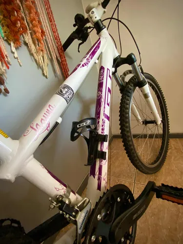 Bicicleta gt laguna mujer aro 26 hot sale