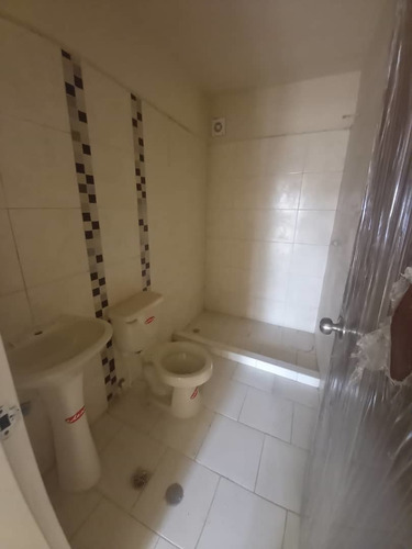 Imagen 6 de 10 de Townhouse En Venta Altos De Aricagua Mañongo Obra Gris Gavip