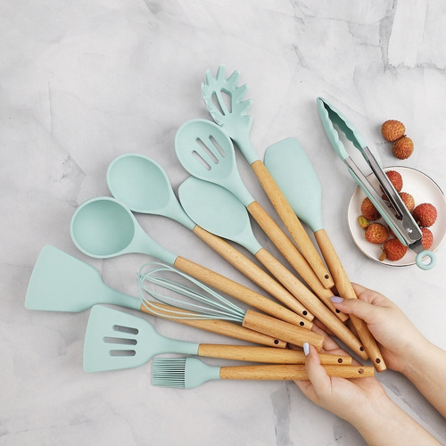 Imagen 3 de 4 de Kit Utensilios Cocina Juego De 12 Piezas En Silicona