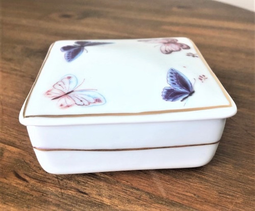 Imagem 2 de 5 de Porta Joia De Porcelana Borboleta