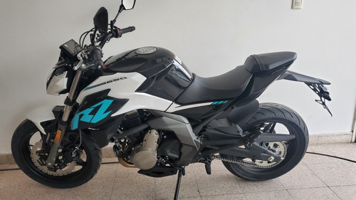 Imagen 2 de 15 de Cf 650 Naked- 2023 -cfmoto-$ 3.090.000 - Recibo Inf- Tuamoto