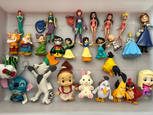 Bonecos Miniaturas Personagens Disney E Outros