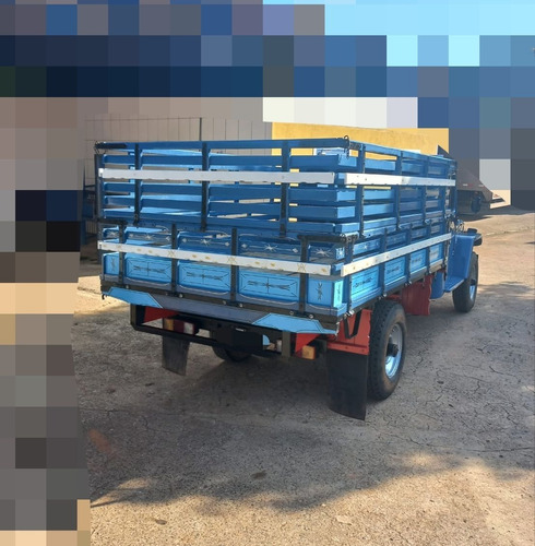 Imagem 6 de 18 de Toyota Bandeirantes 4x4