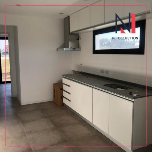 Imagen 11 de 12 de Casa En Venta En Solares De Alvarez