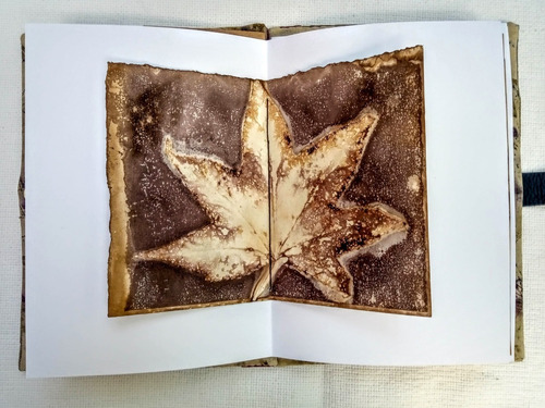 Imagen 4 de 5 de Cuaderno Artístico, Impresión Vegetal. Hortensia