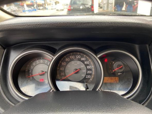 Imagem 11 de 11 de Tiida S 1.8 Automatico + Rodas