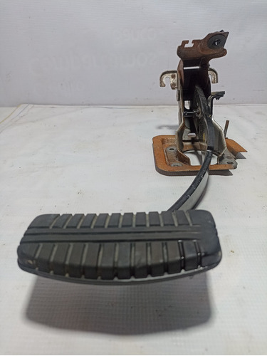 Pedal De Freno Mitsubishi Endeavor 3.8 04-11 Original 3