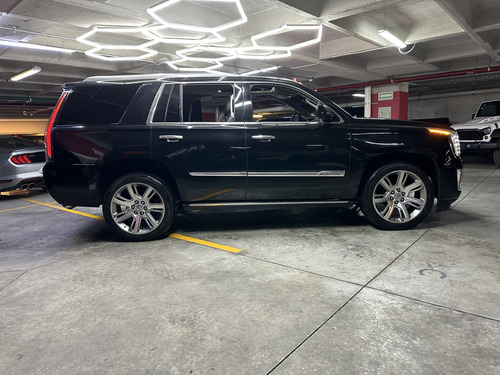 Cadillac Escalade 6.2 Plinum 4x4 At
