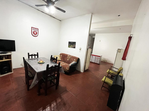Imagen 3 de 30 de Venta Casa 4 Ambientes Lote Propio Ciudadela