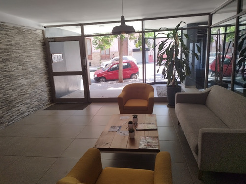 Imagen 3 de 18 de Apartamento Totalmente Equipado, Para Entrar! Inmaculado, Con Muy Buen Gusto, Zona De Universidades.