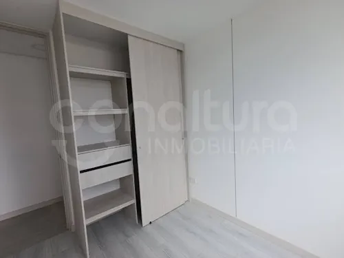 Apartamento En Arriendo Los Colores 472-7070