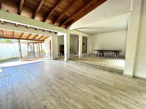 Casas En Venta Mls #25-19468